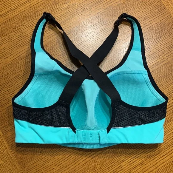 🍓3/$15🍓Victorias Secret VSX Sport Bra 32C - Picture 2 of 6